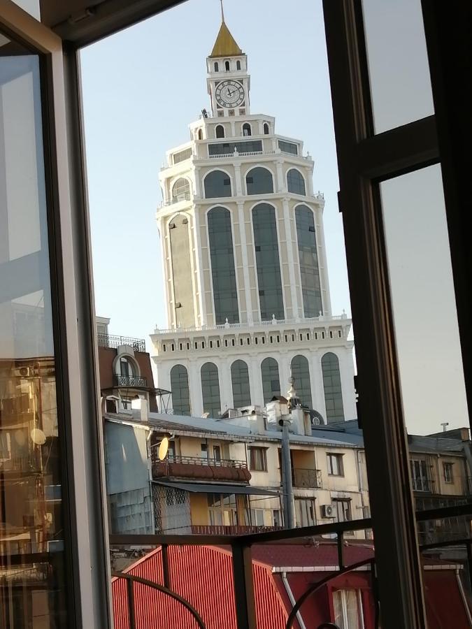 Apartments In The Historical Center Of Batumi, Near The Seaside Park ภายนอก รูปภาพ
